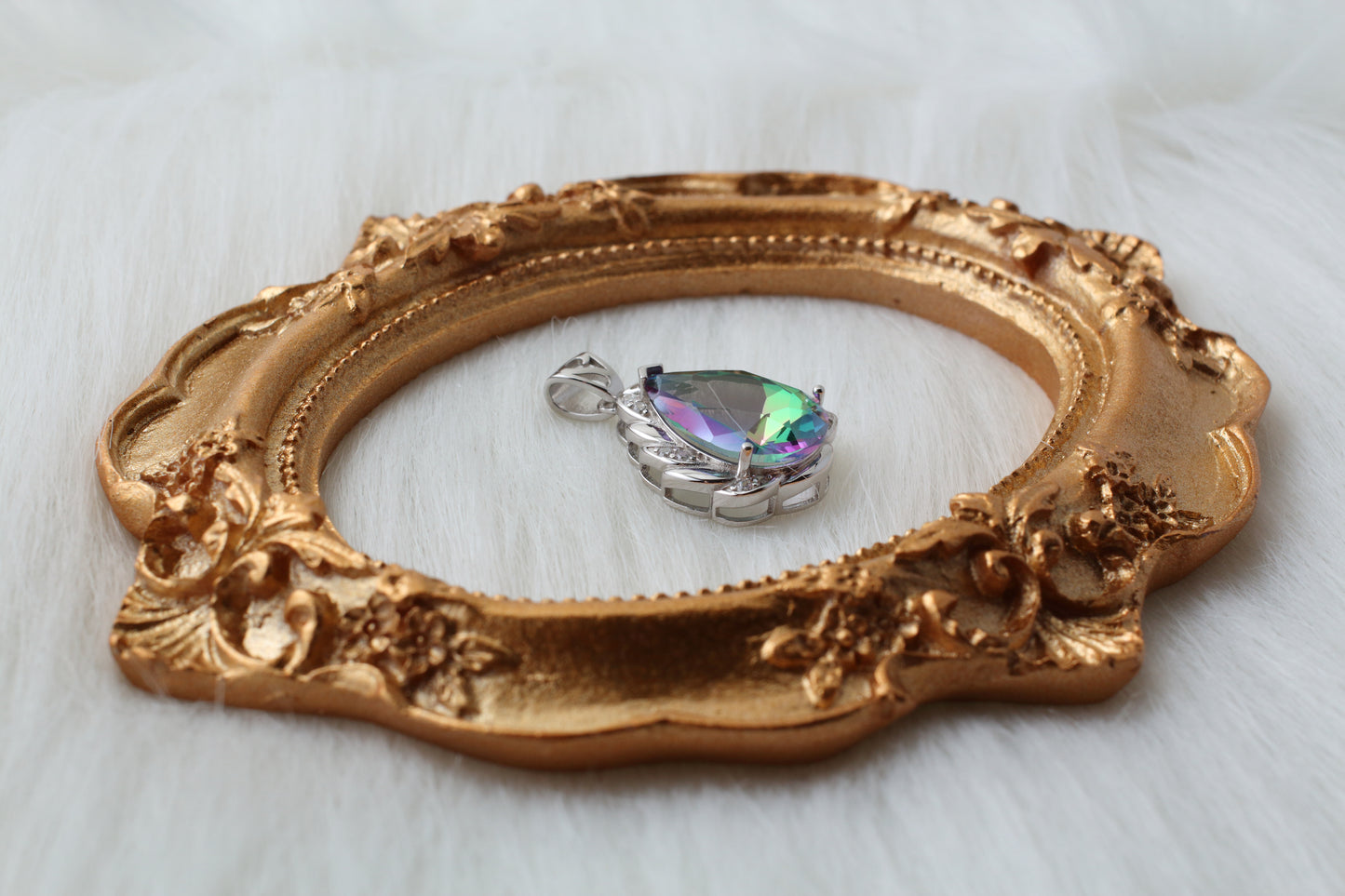 Mystic Topaz Gemstones Pendant - Chainstones