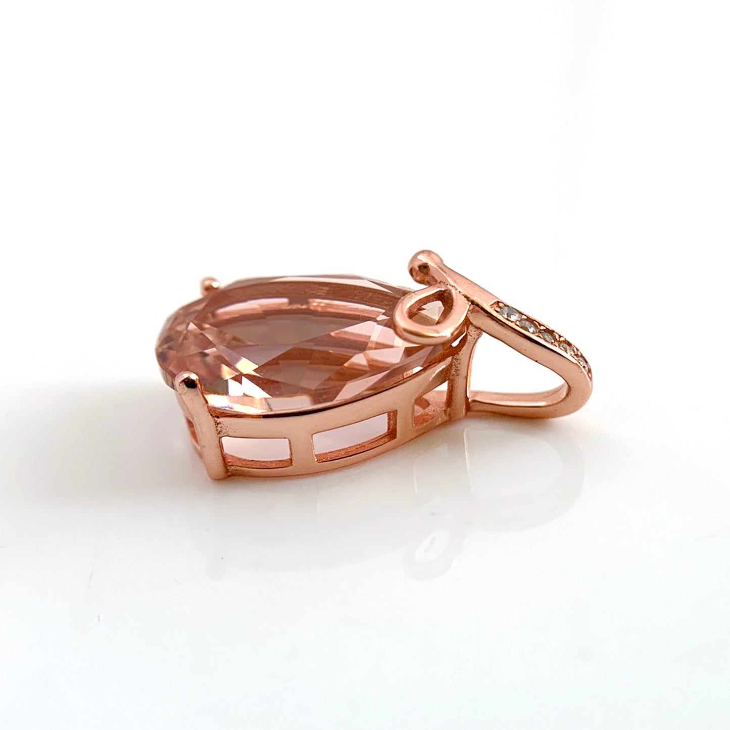 Peachy Pink Morganite Gemstone Necklace - Chainstones