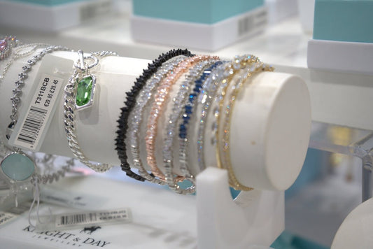 High Tide Designs: Discover the Art of Ocean Aesthetics in Jewelry - Chainstones