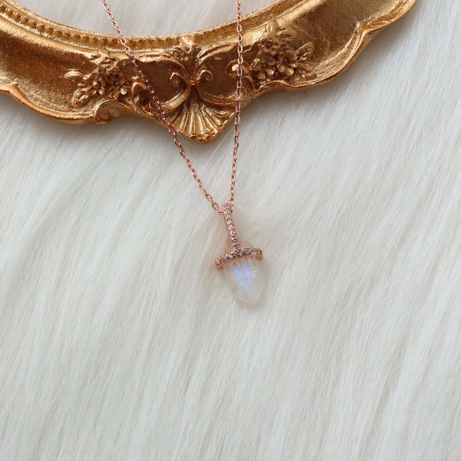 925 sterling silver gold plated moonstone pendant necklace