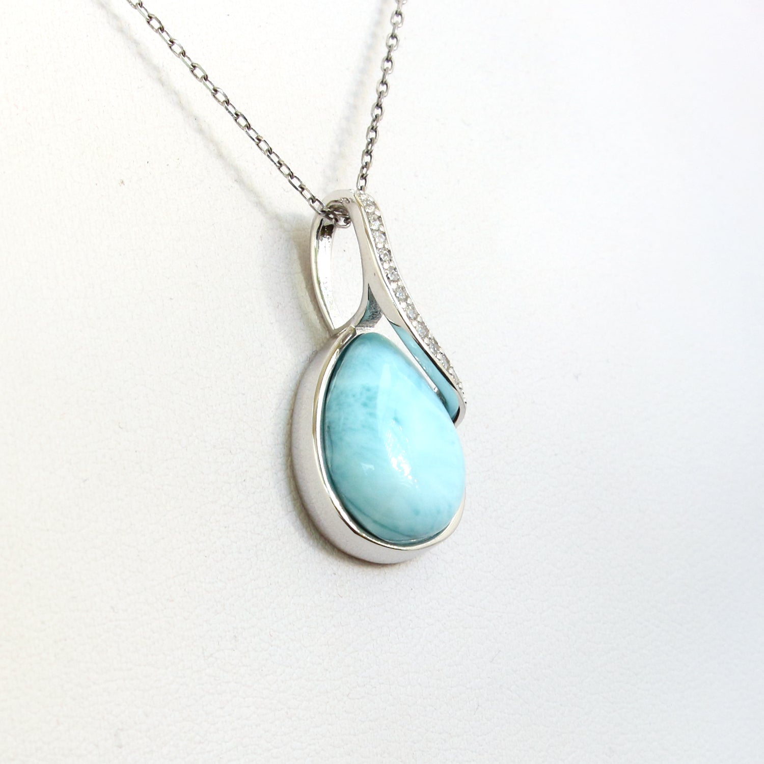 925 Sterling Silver Larimar Gemstones Pendant Necklace - Chainstones