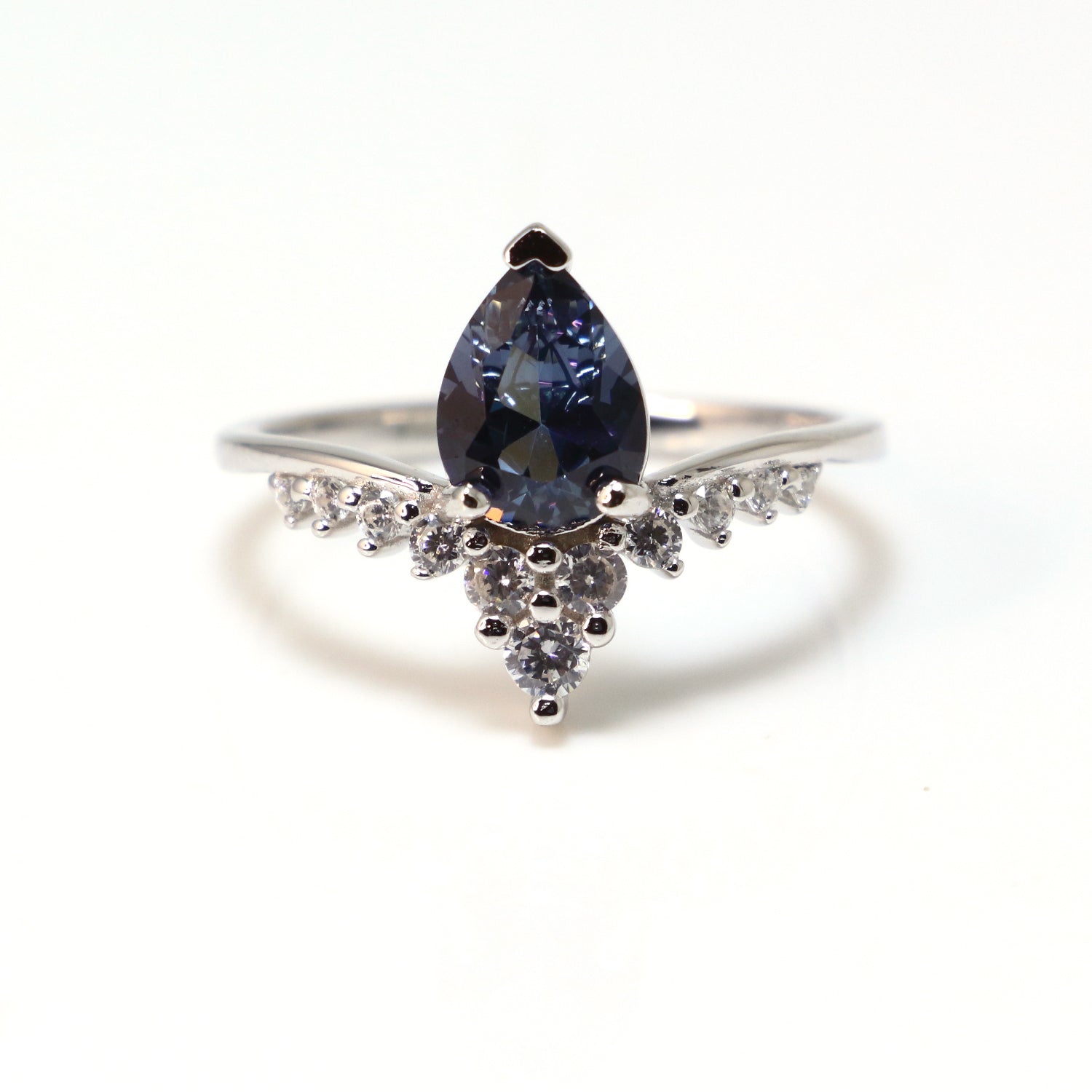 Zultanite 925 Sterling Silver Ring - Chainstones